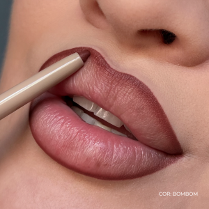 Lápis Delineador Retrátil para Lábios Bombom Mahav