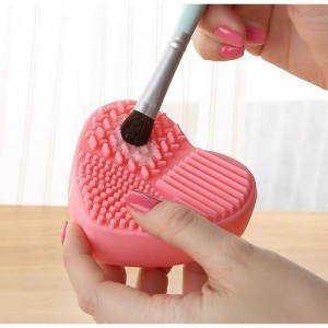 Limpador de Pincel em Formato de Coração de Silicone
